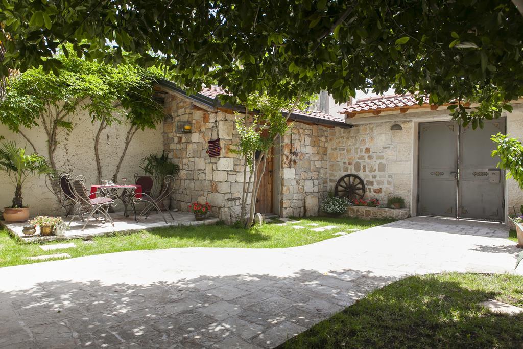Apartments Villa Mike Mostar Eksteriør billede